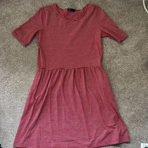 GAP Red and White Striped Midi Dress - Picture 1 of 5